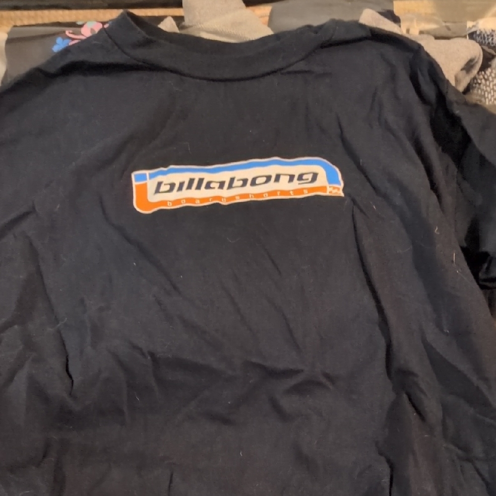 Billabong Navy Tee with Logo